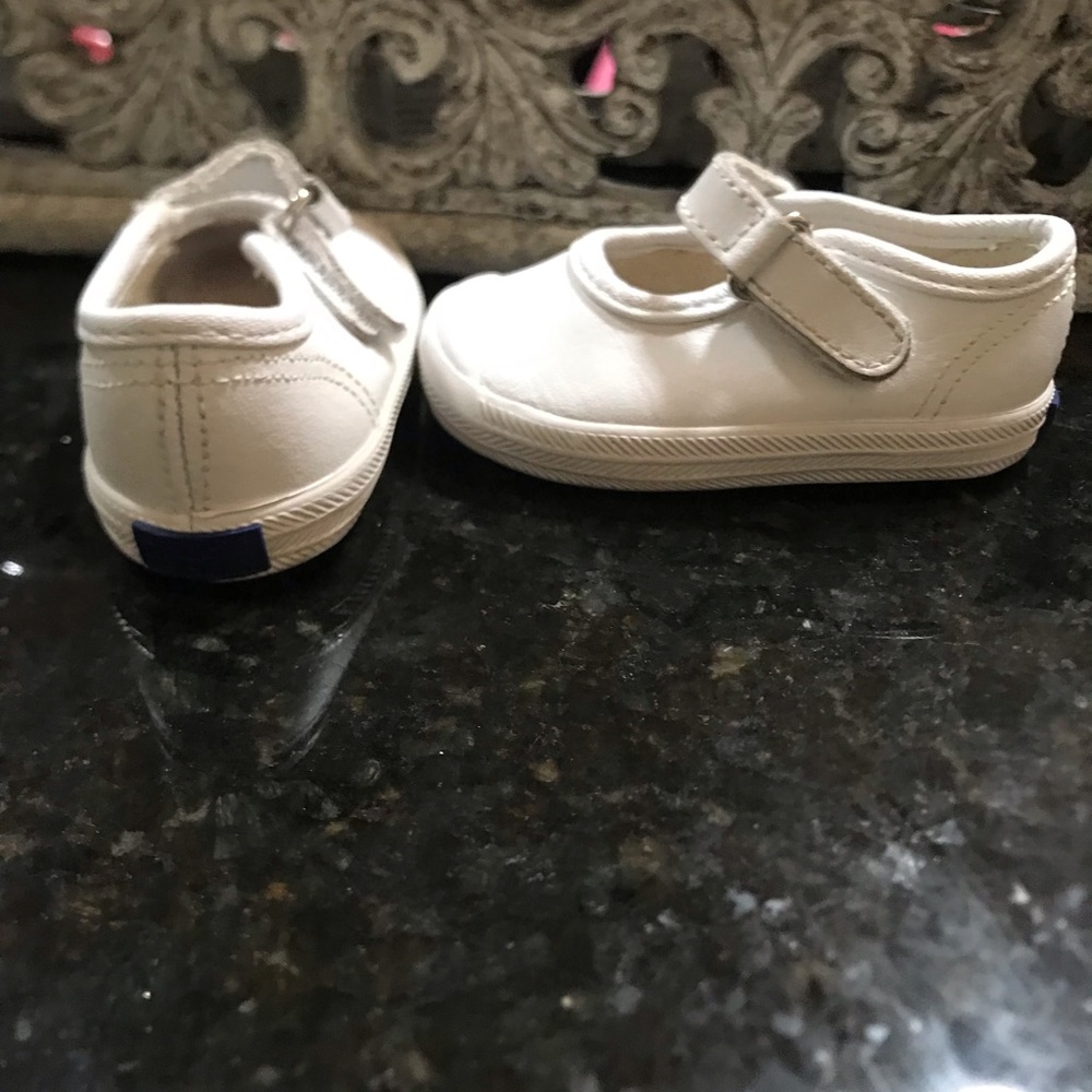Mary Jane Keds Size 2- Toddler